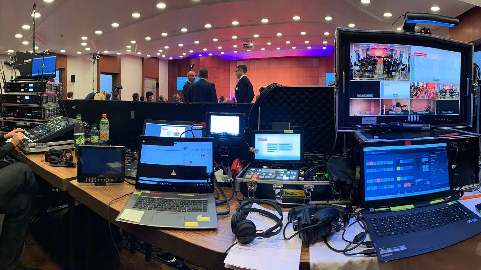 The hybrid event for the Frankfurter Sparkasse is a reference from the WOA event agency.